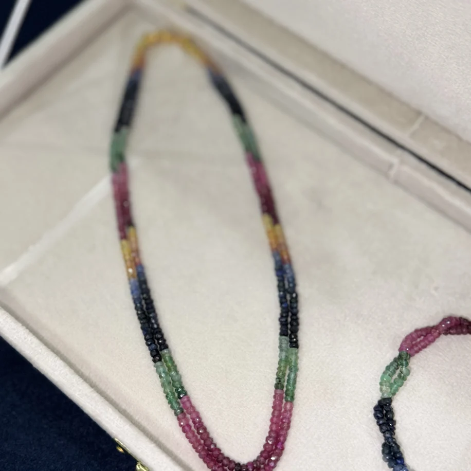 Safir-Zümrüt-Yakut Set